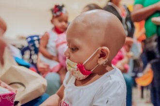 Tips for Choosing a Meaningful Cancer Gift